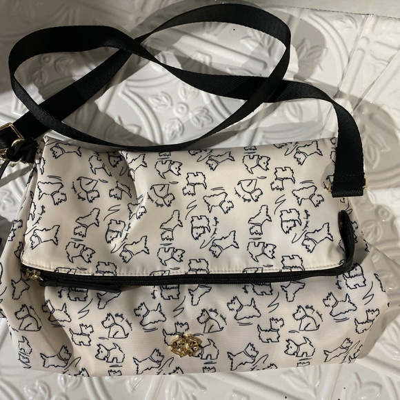 Radley London Sketch Street Dog Small Flap Cross Body Handbag New With Tags - Picture 1 of 16